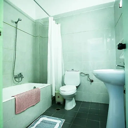 Julia Apartment *